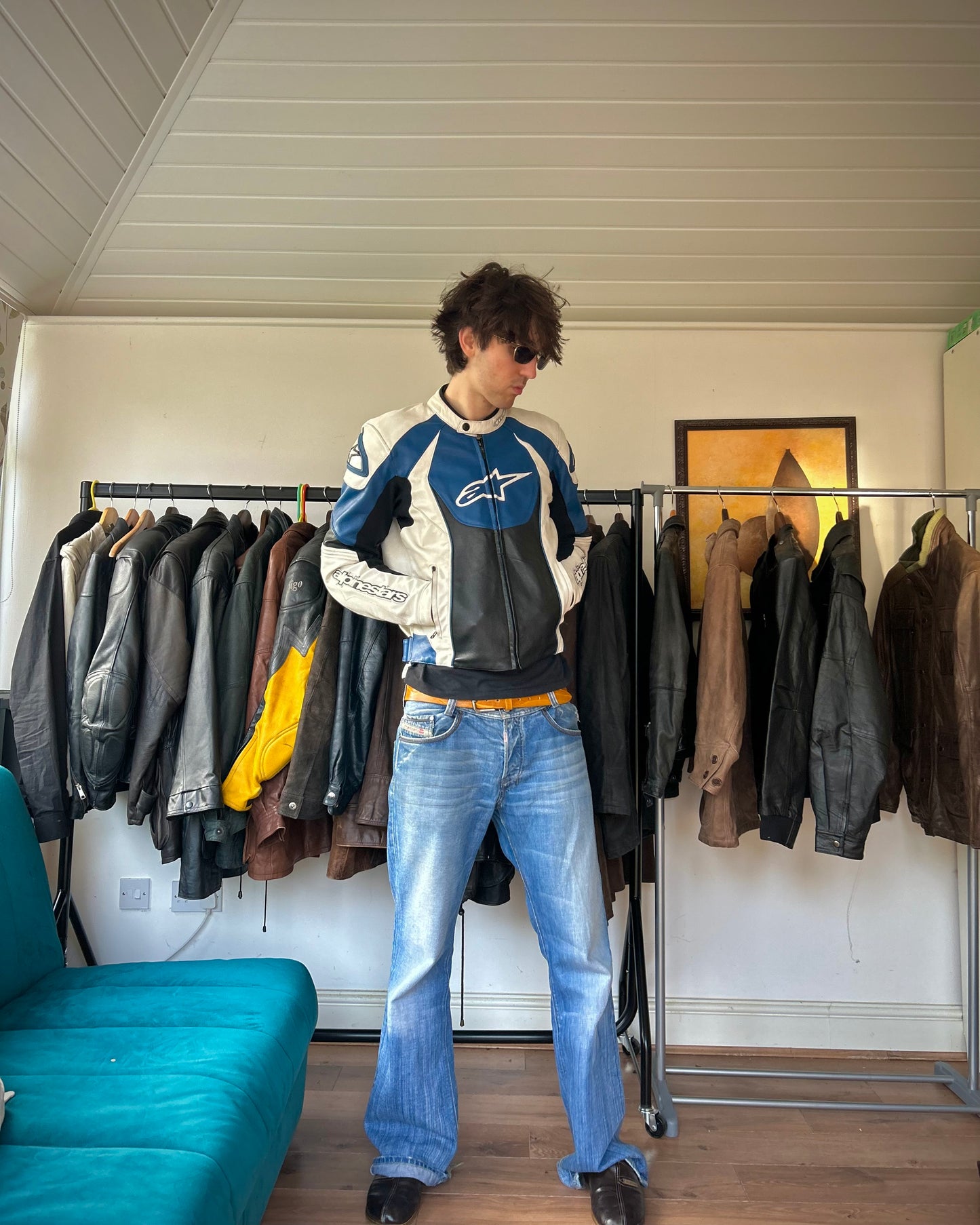 alpinestars white, blue & black padded leather biker jacket (M/L).
