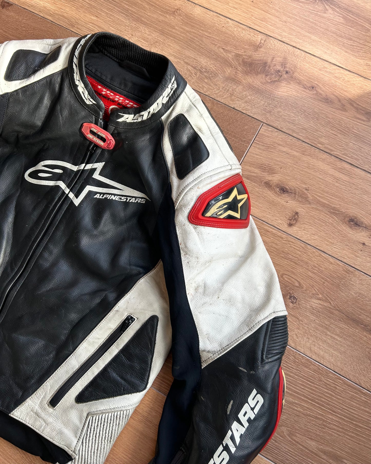 alpinestars black white & red leather moto jacket (S).