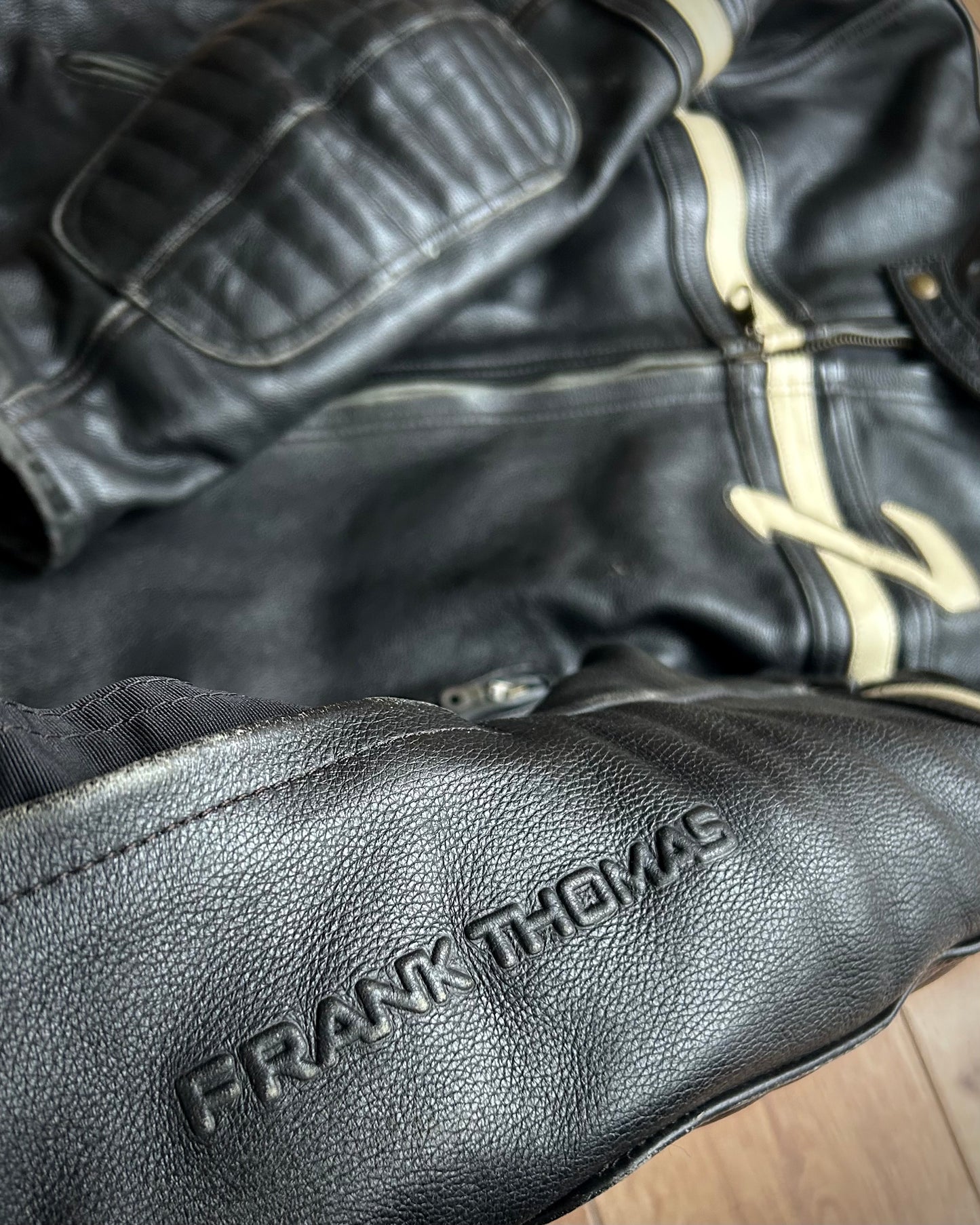 🇬🇧 frank thomas ‘7’ cafe racer leather jacket.